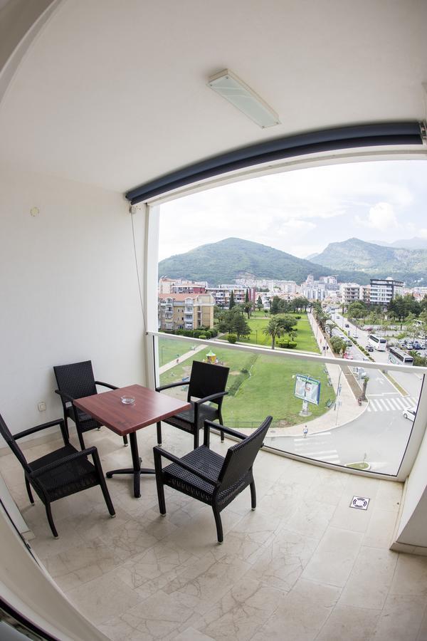 Apartman Anna Tre Canne Budva Exterior foto